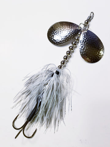Silicone Double8: Pike/Muskie Bucktail